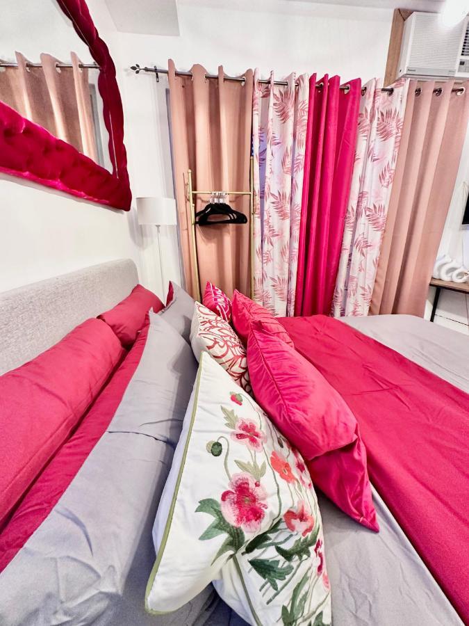 Aesthetic One Bedroom Beside Sm W Pool, Wifi And Netflix カガヤン・デ・オロ エクステリア 写真