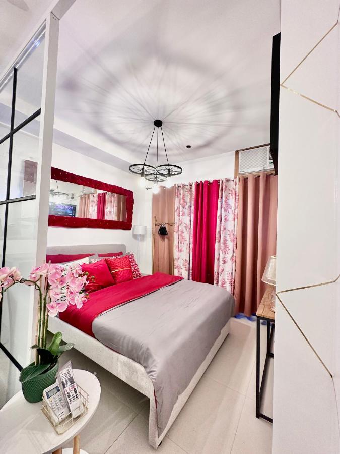 Aesthetic One Bedroom Beside Sm W Pool, Wifi And Netflix カガヤン・デ・オロ エクステリア 写真